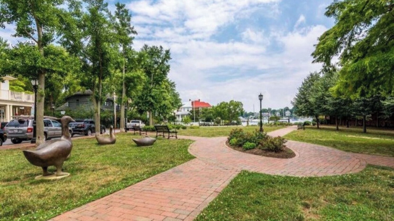 Photo of Others in Historic District