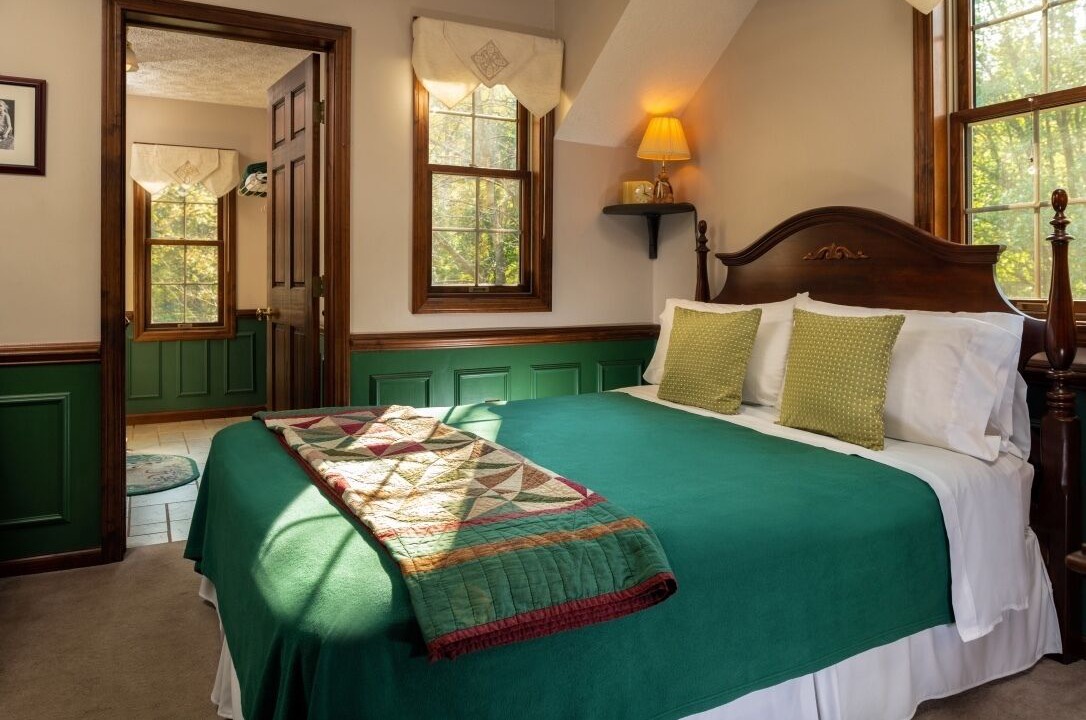 Photo of Bedroom in Confluence