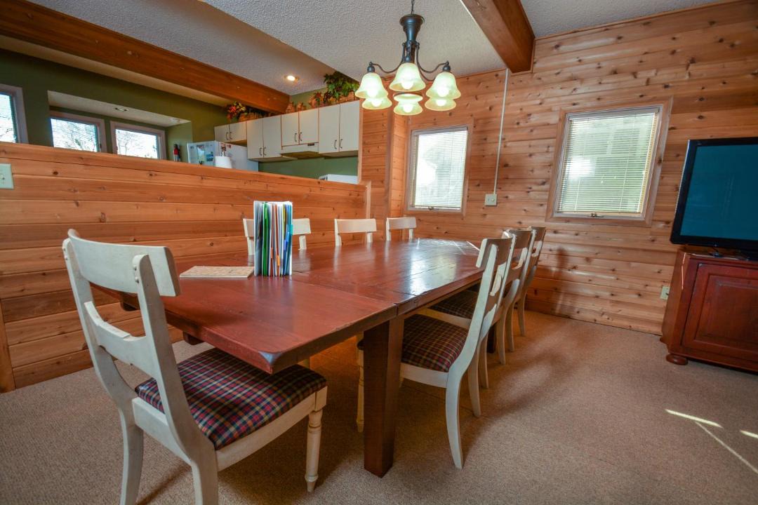 Photo of Livingroom in McHenry