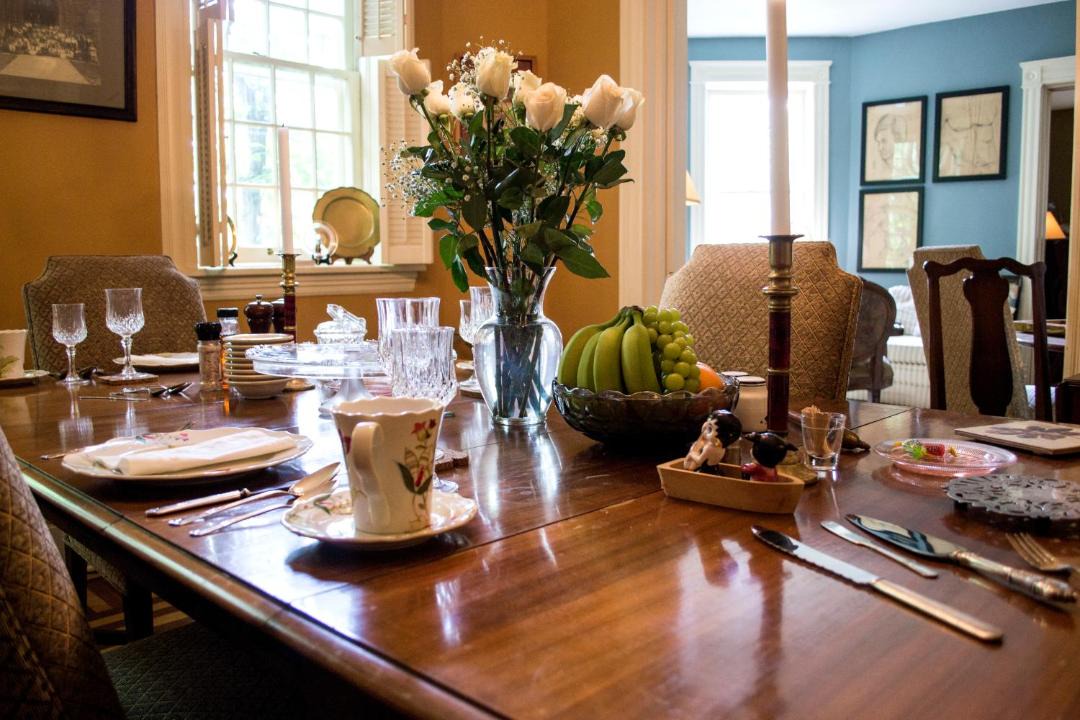 Photo of Livingroom in Ohio City