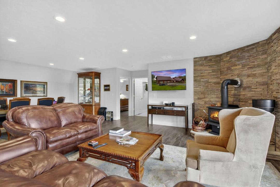 Photo of Livingroom in Baker
