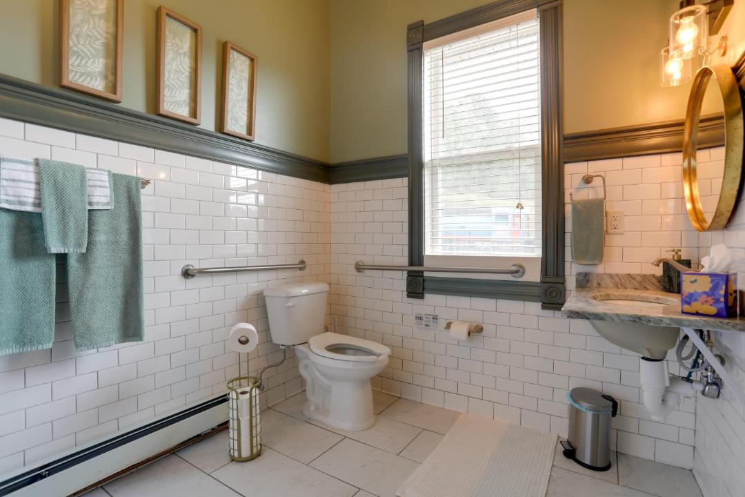 Photo of Bathroom in Adrian Furnace