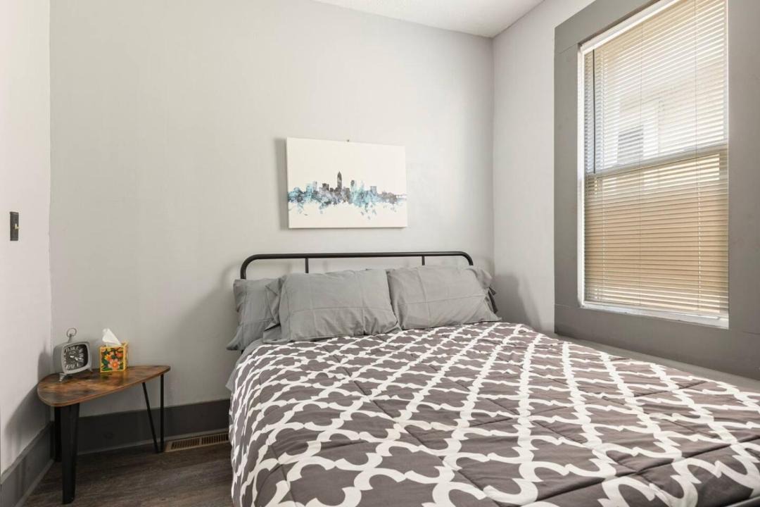 Photo of Bedroom in Ohio City