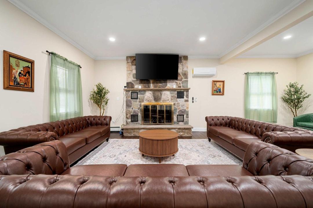 Photo of Livingroom in Sparrow Bush