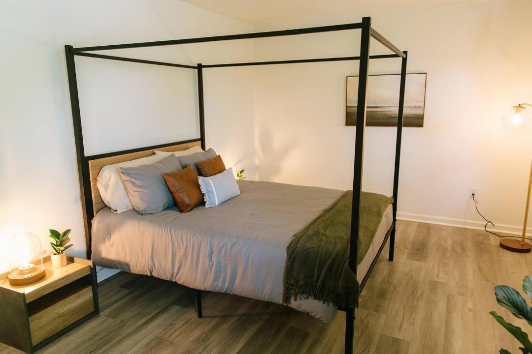 Photo of Bedroom in Berea