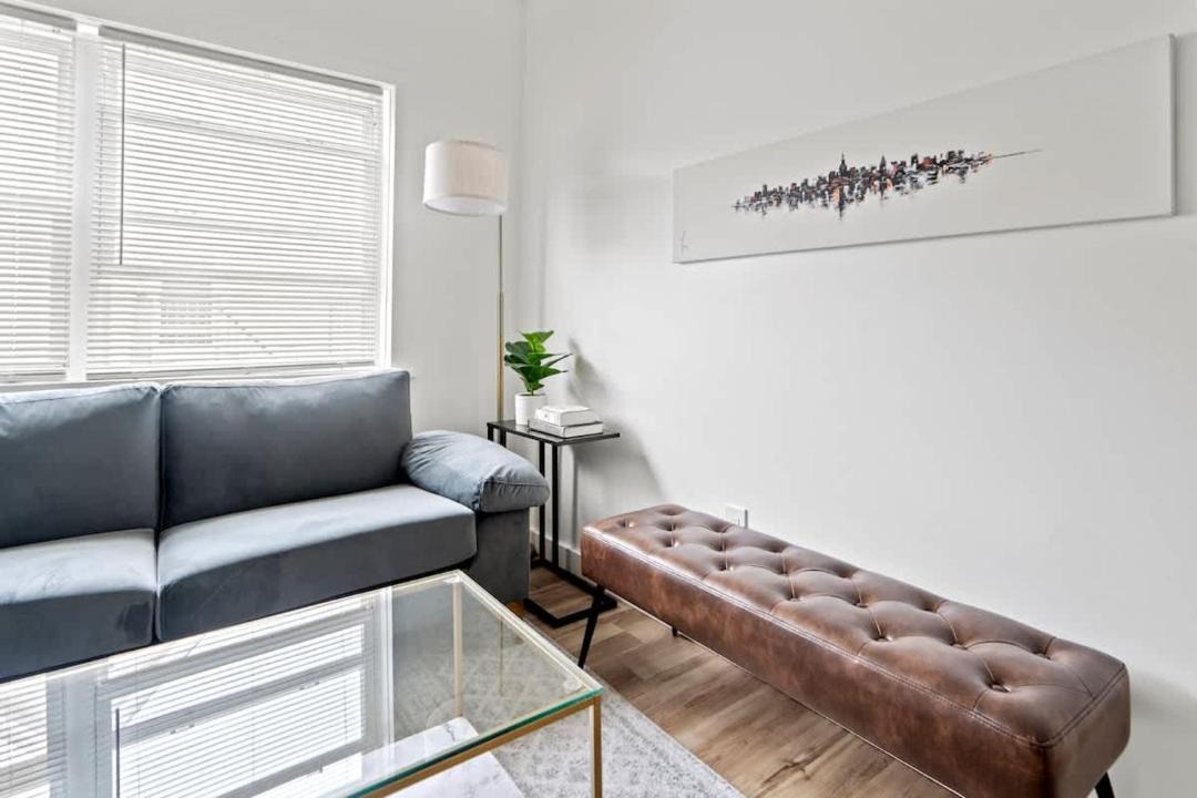 Photo of Livingroom in North Bergen