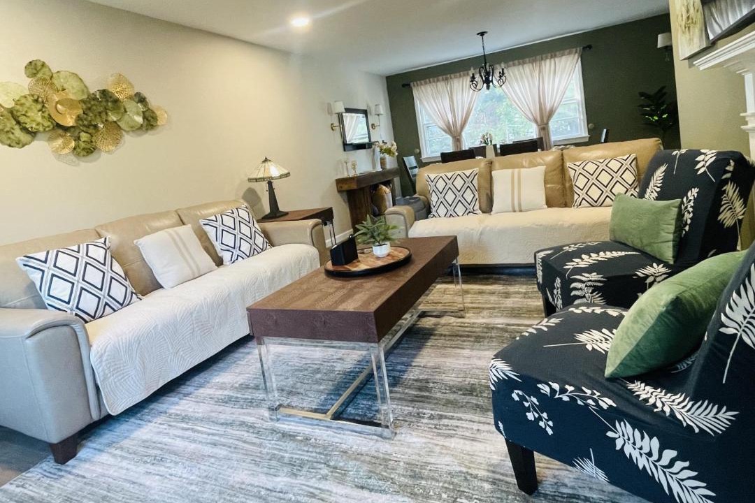 Photo of Livingroom in Princeton