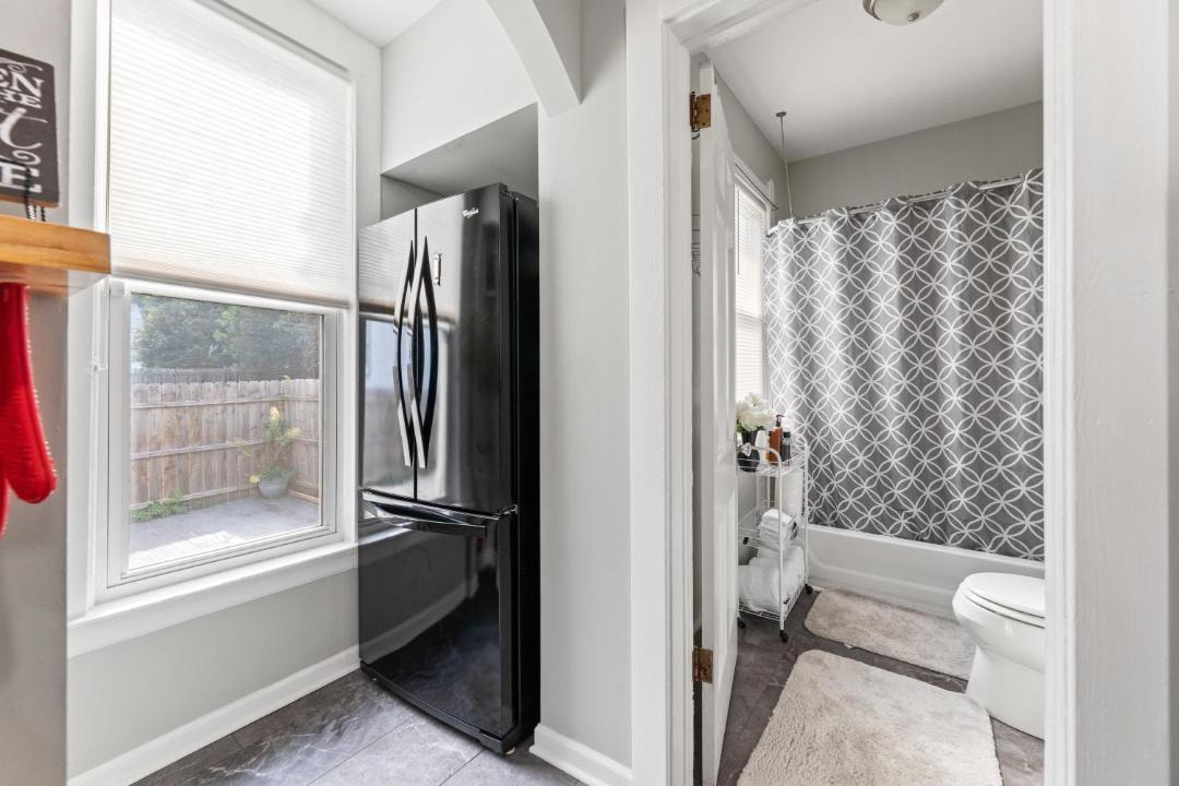 Photo of Bathroom in Detroit - Shoreway