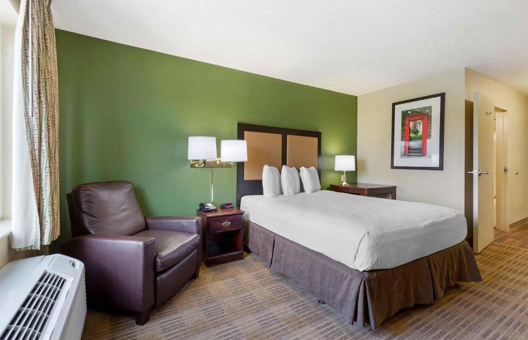 Photo of Bedroom in Glen Burnie
