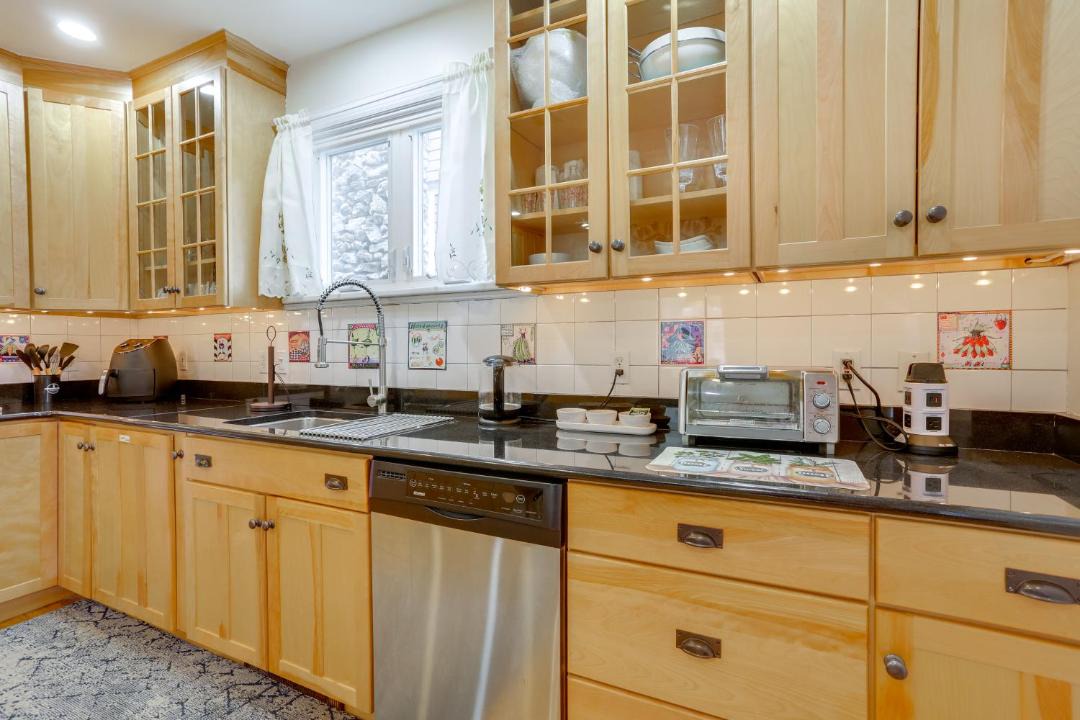 Photo of Kitchen in Newburgh