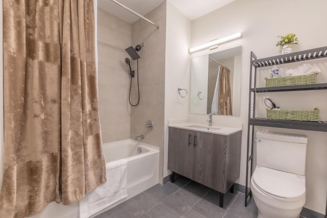 Photo of Bathroom in Orange