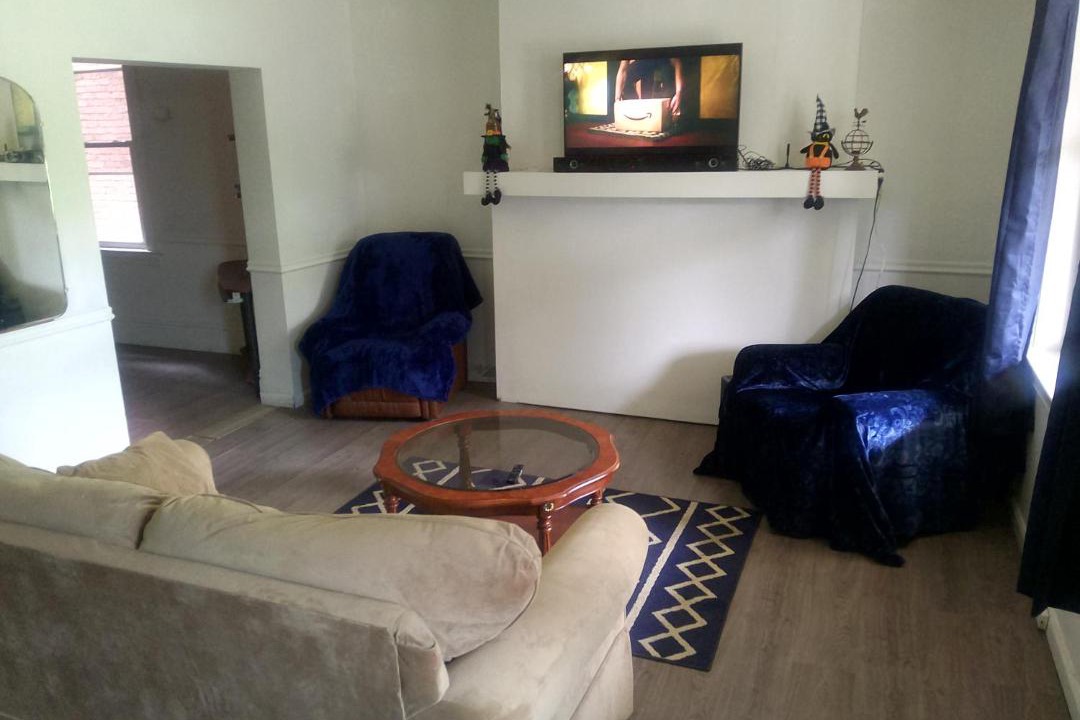Photo of Livingroom in Marshall-Shadeland