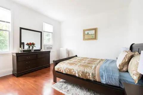 Photo of Bedroom in West New York