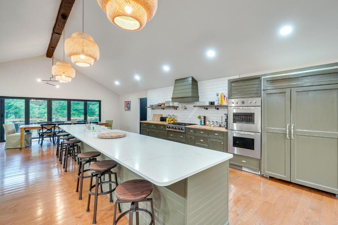Photo of Kitchen in Falling Waters