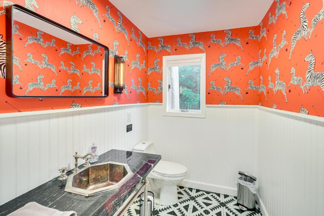 Photo of Bathroom in Falling Waters