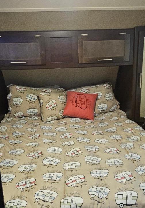 Photo of Bedroom in Friendsville