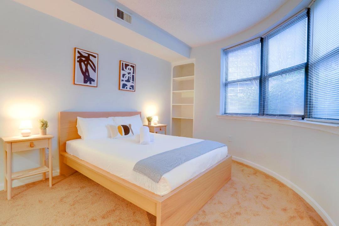 Photo of Bedroom in Ballston