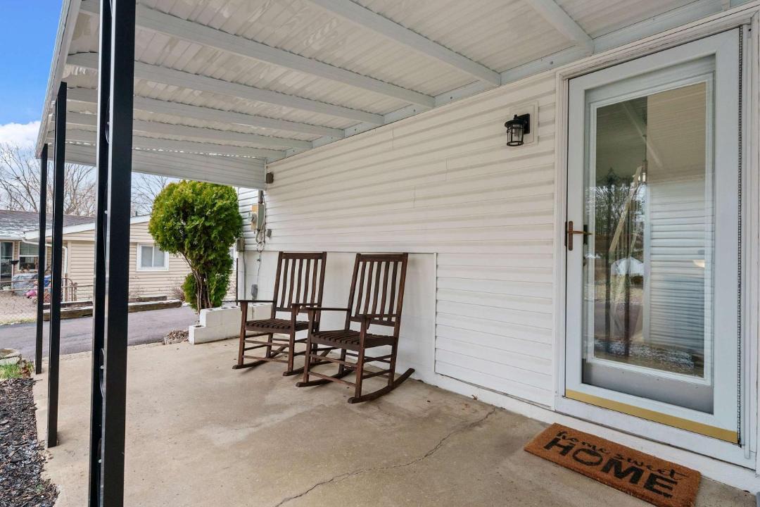 Photo of Patio Balcony in Royal Manor