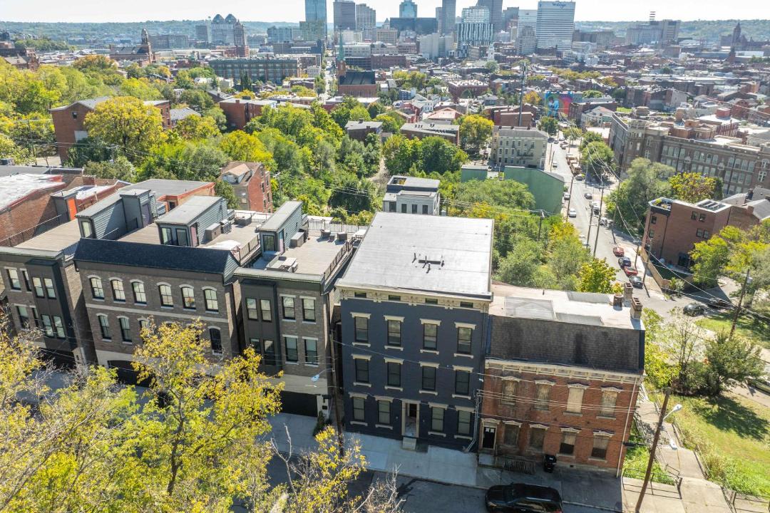 Photo of Buildings in Mount Auburn