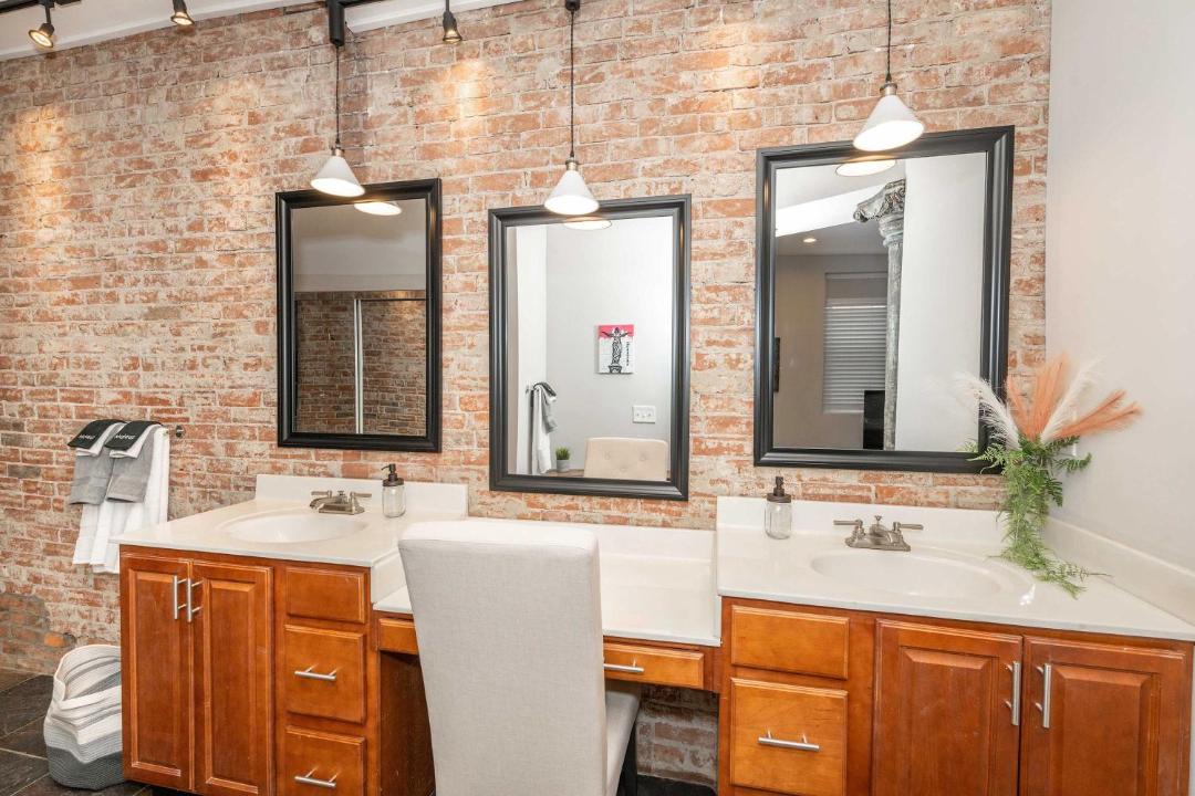 Photo of Bathroom in St. Bernard