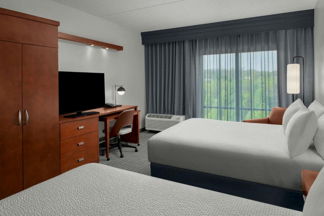 Photo of Bedroom in South Hills