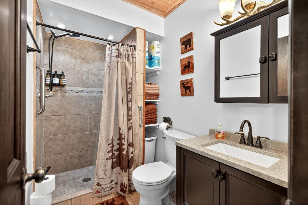 Photo of Bathroom in Lake Ariel