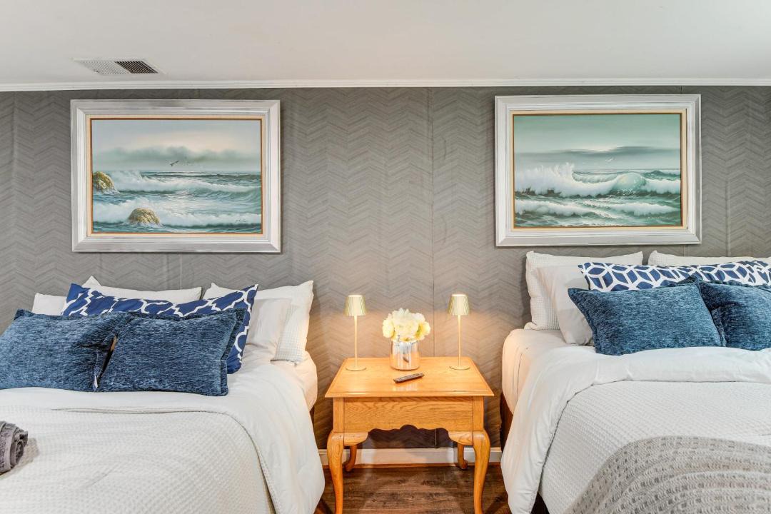 Photo of Bedroom in Wheaton-Glenmont