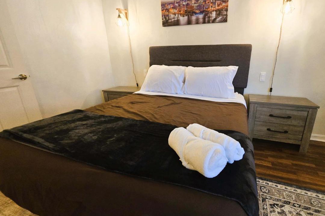 Photo of Bedroom in South Side Flats