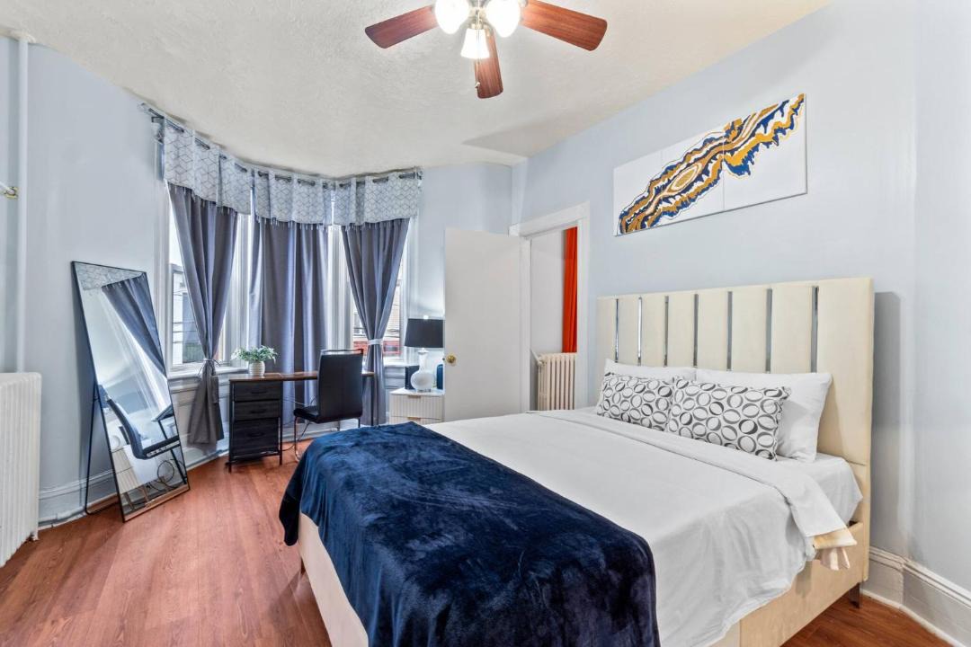 Photo of Bedroom in Guttenberg