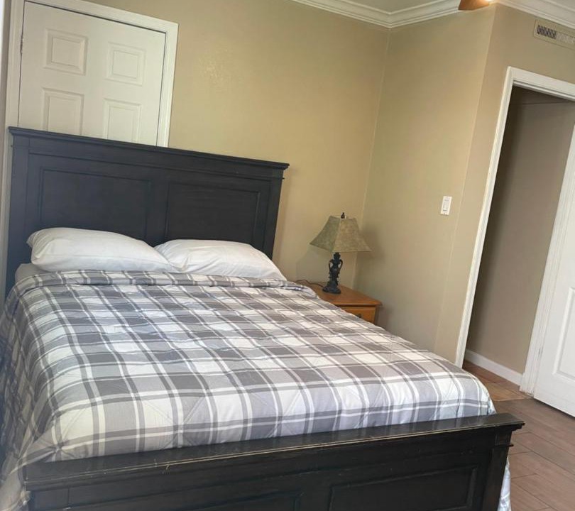 Photo of Bedroom in F. Q. Story