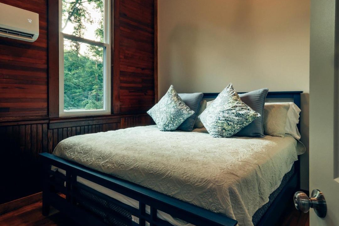 Photo of Bedroom in Procious