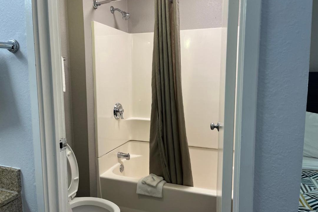 Photo of Bathroom in Elkton