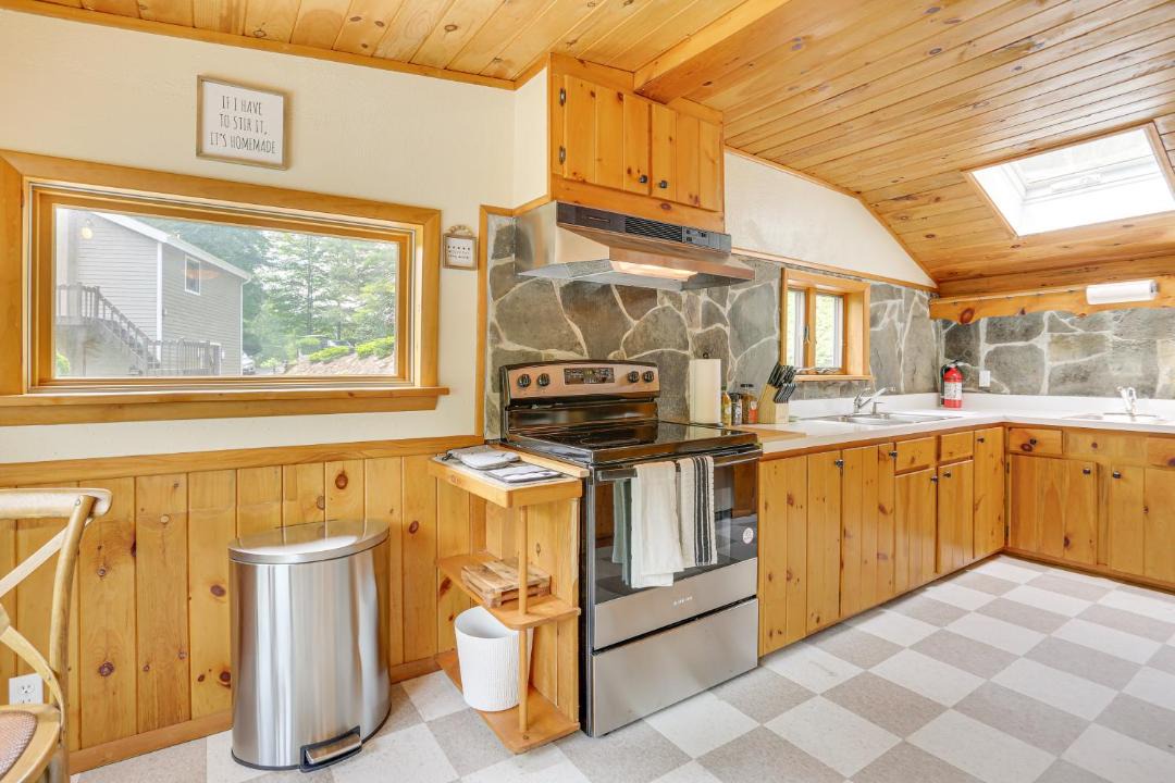 Photo of Kitchen in Shohola