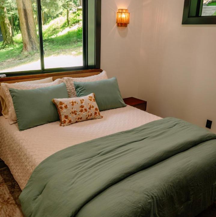 Photo of Bedroom in Loudonville