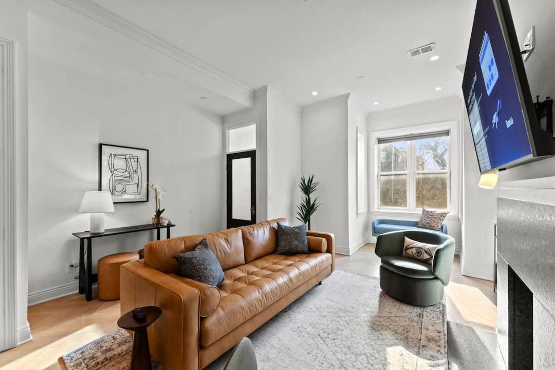 Photo of Livingroom in Bloomingdale