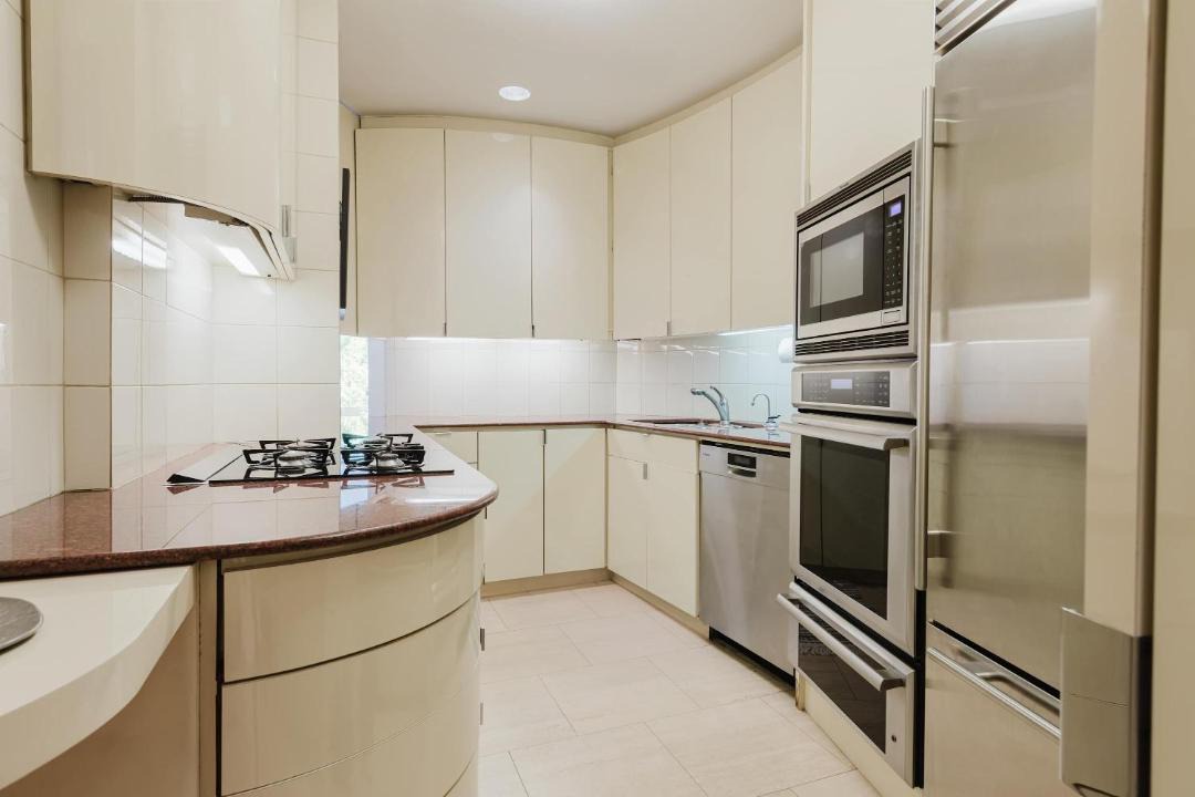 Photo of Kitchen in Turtle Bay