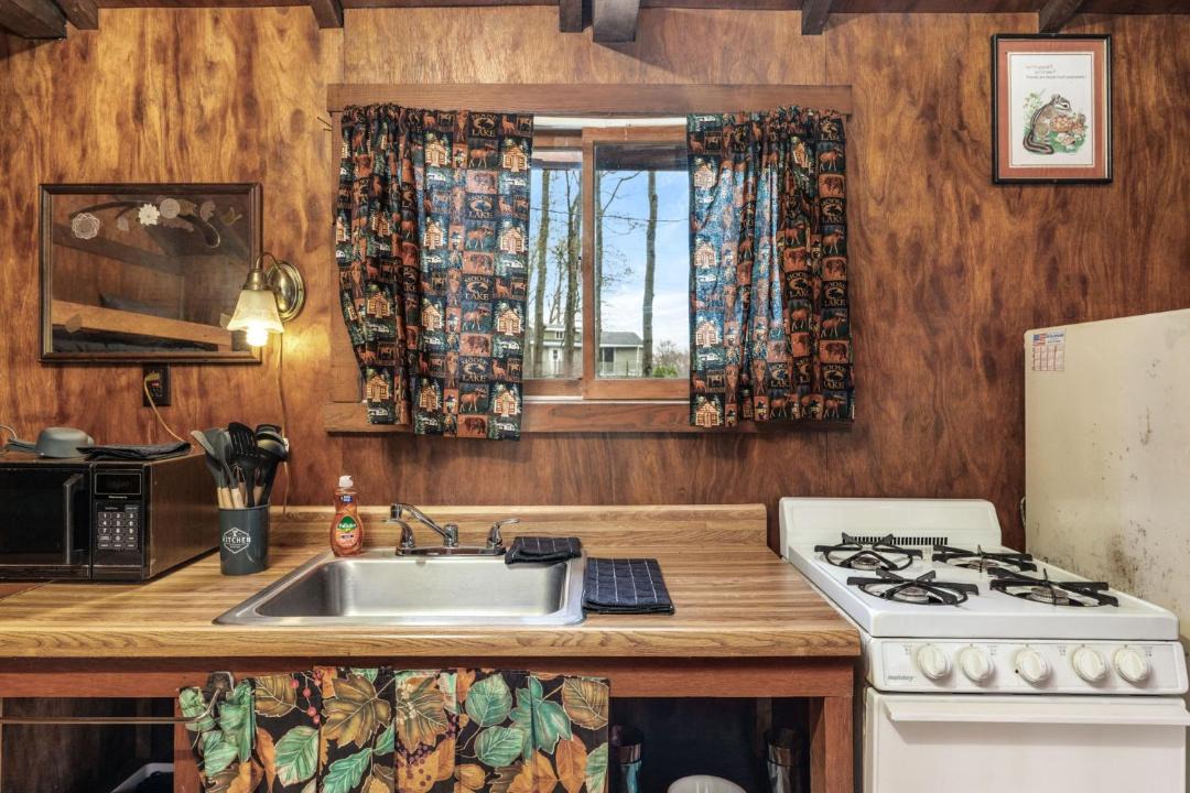 Photo of Kitchen in Russell