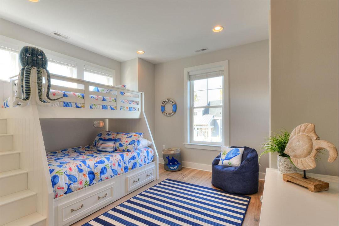Photo of Bedroom in Country Club Estates