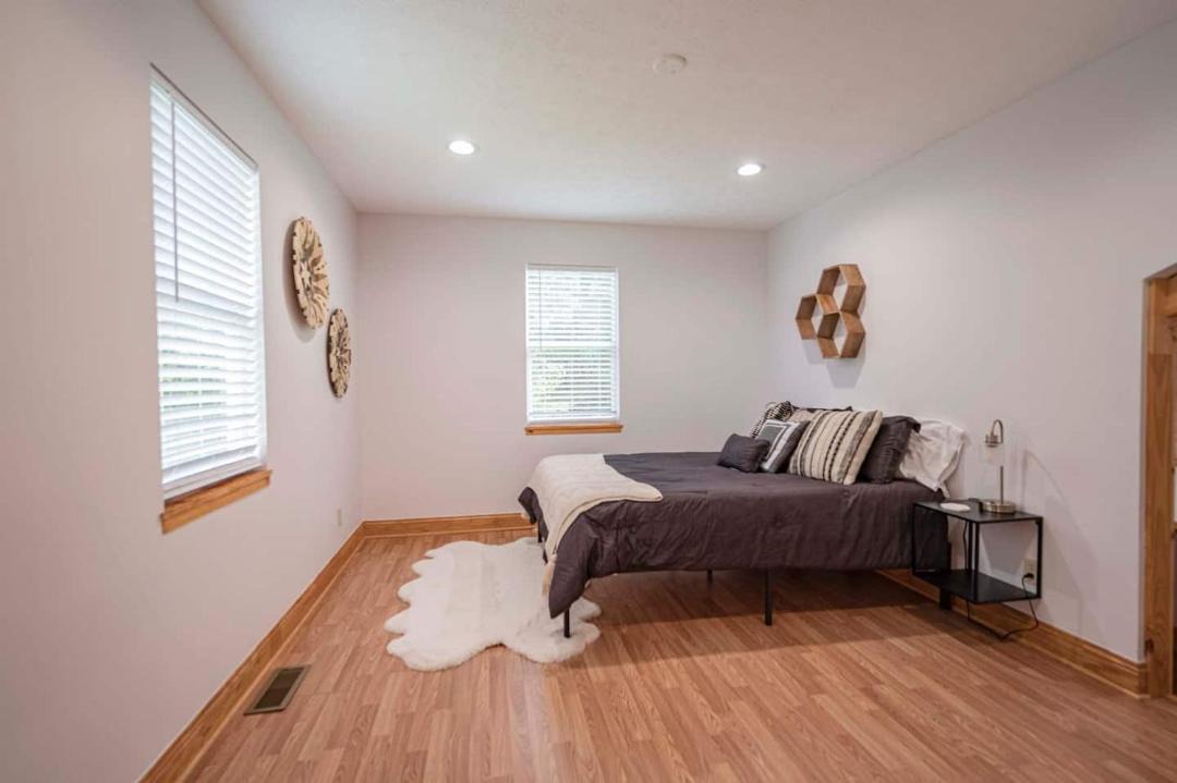 Photo of Bedroom in Smithville