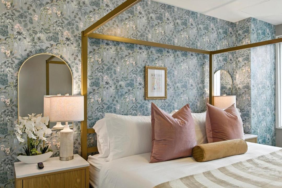 Photo of Bedroom in Crystal City