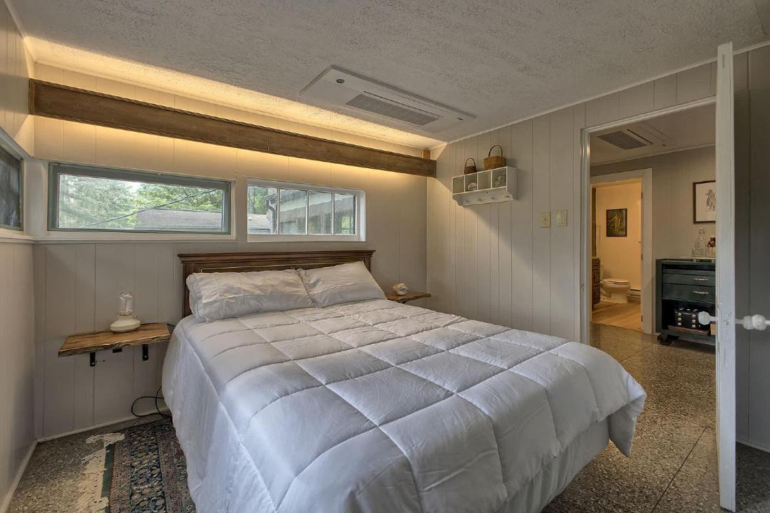 Photo of Bedroom in Ligonier