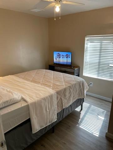 Photo of Bedroom in Garfield
