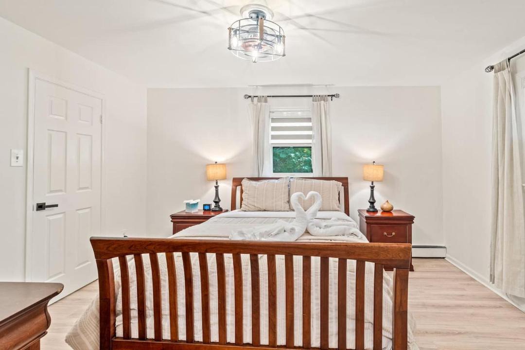 Photo of Bedroom in Wagontown