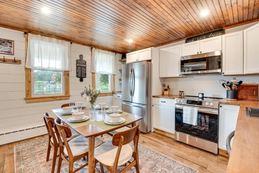 Photo of Kitchen in Harveys Lake