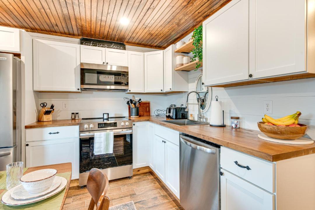 Photo of Kitchen in Harveys Lake