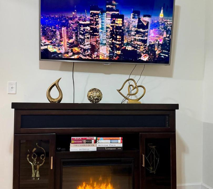 Photo of Livingroom in Elizabeth