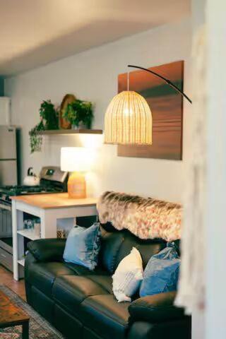 Photo of Livingroom in Conneaut Lakeshore