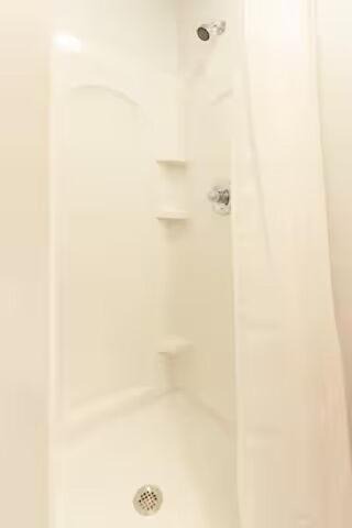 Photo of Bathroom in Conneaut Lakeshore