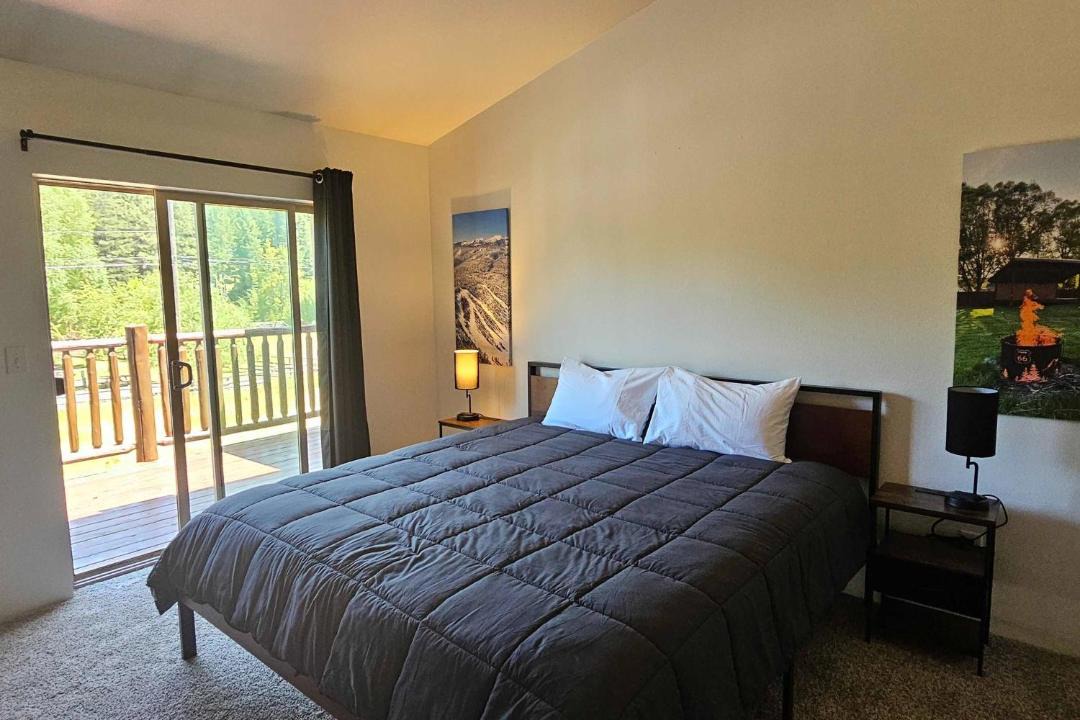 Photo of Bedroom in Joseph
