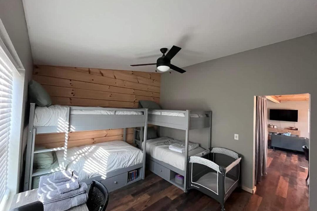 Photo of Bedroom in Logan